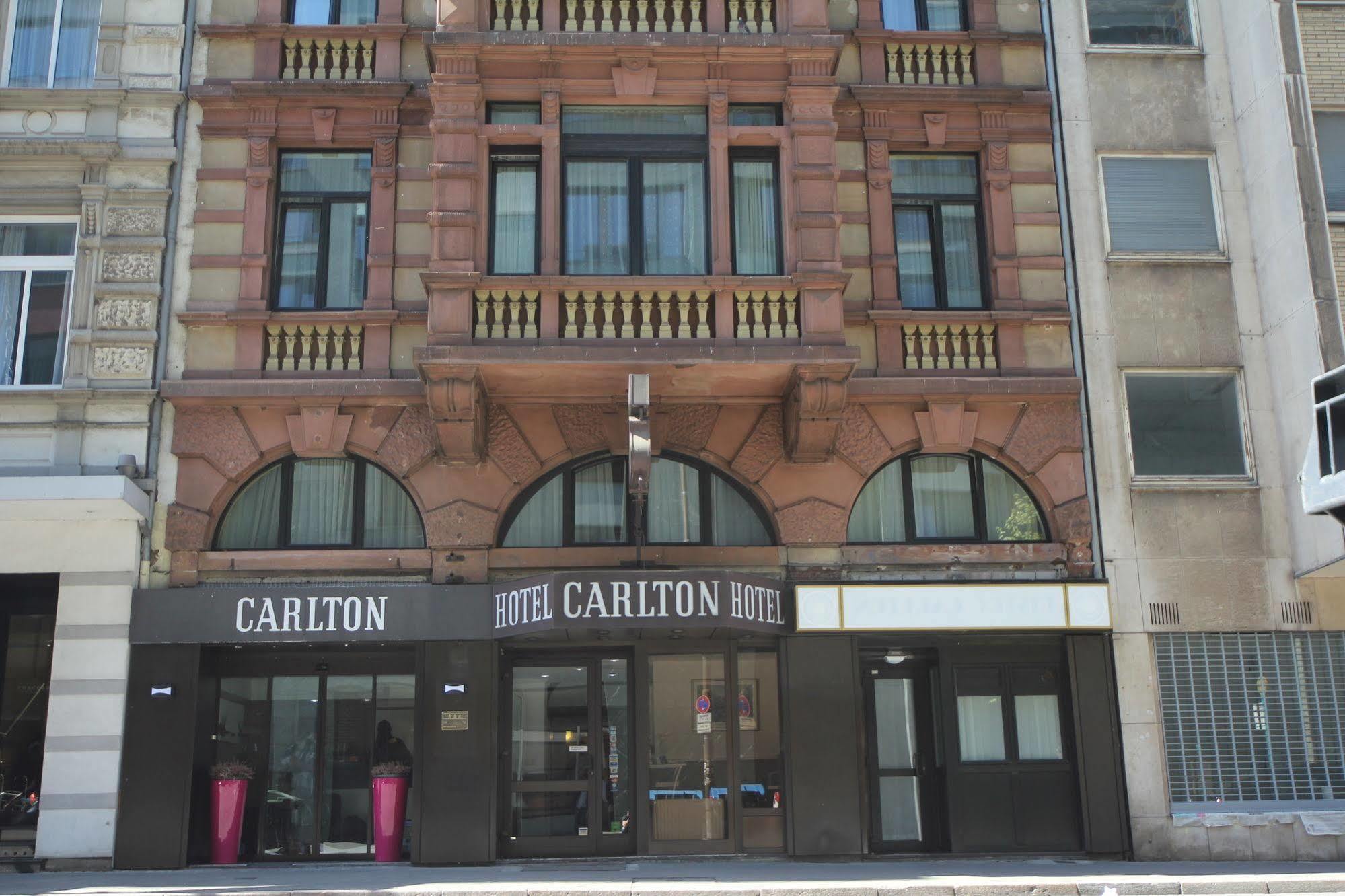 Carlton Hotel Francoforte sul Meno Esterno foto